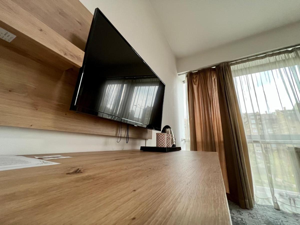 Hotel Brkic Sarajevo Airport - Free Parking Luaran gambar