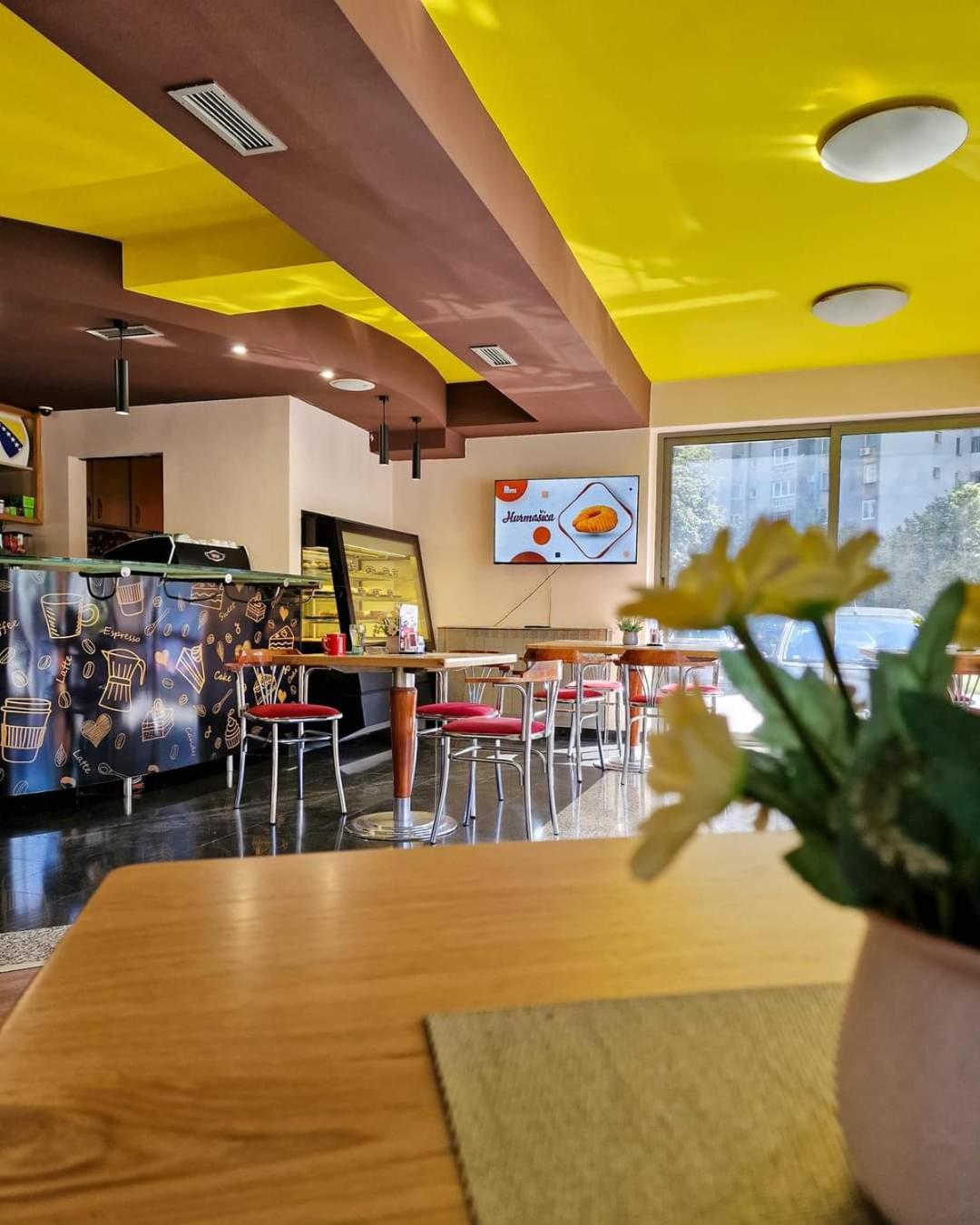 Hotel Brkic Sarajevo Airport - Free Parking Luaran gambar
