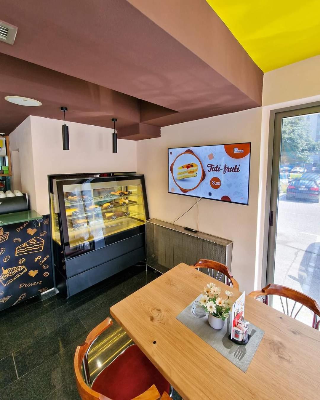 Hotel Brkic Sarajevo Airport - Free Parking Luaran gambar