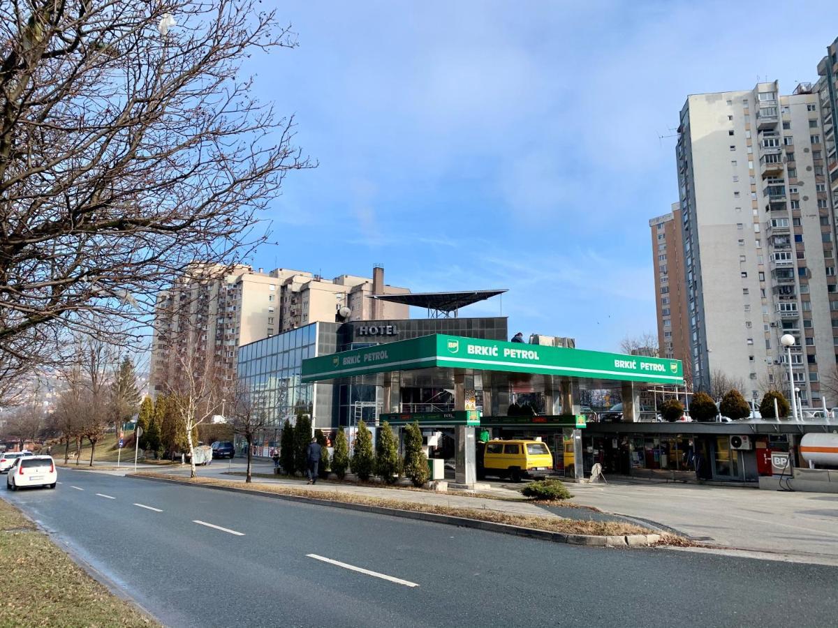 Hotel Brkic Sarajevo Airport - Free Parking Luaran gambar